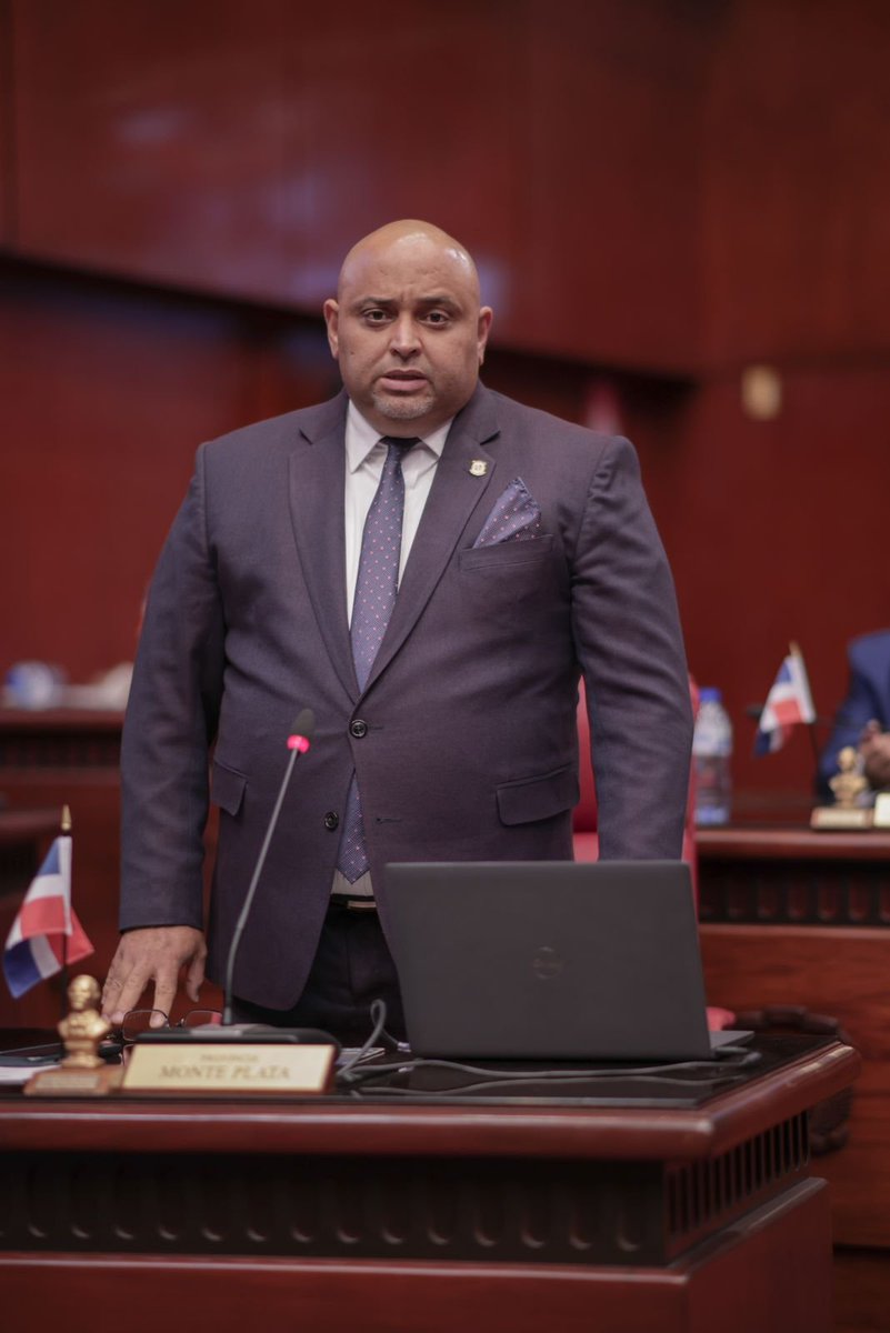 🗣️ <a href="/leninvaldezl/">Lenin Valdez</a> llamó a la población y a todas la instituciones del Estado a respaldar el X Censo Nacional de Población y Vivienda. “El censo ayudará a organizar nuestra sociedad”, dijo.