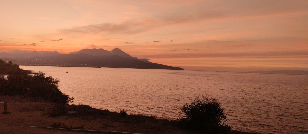 Atardeceres al otro lado del estrecho