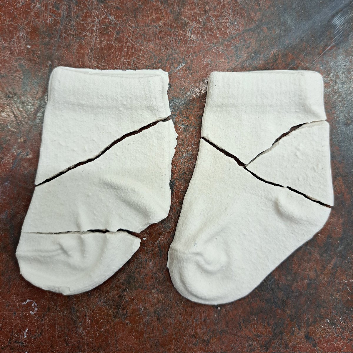 Lisa_Evans92's tweet image. Fragments 🧦

#motherandson #motherartist #motherhood #fragments #presence #child #casting