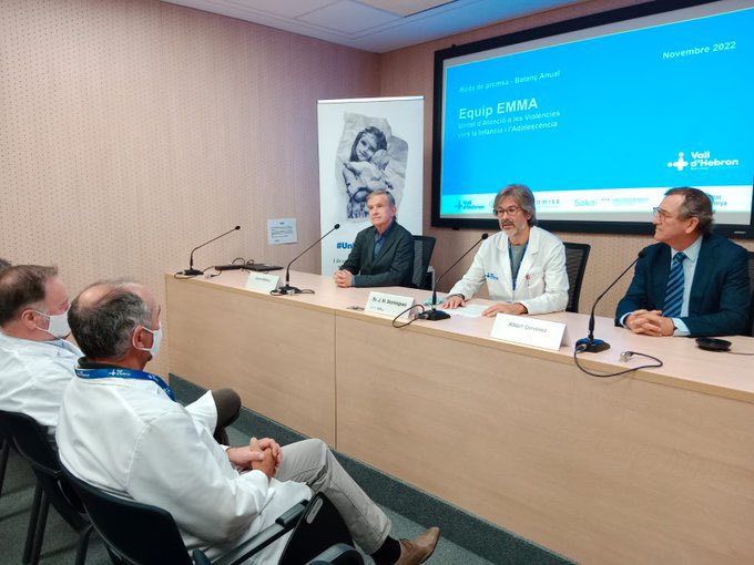 nuriaq's tweet photo. ‼️1/3 dels agressors dels pacients atesos per violència sexual per la Unitat d’Atenció a les Violències vers la Infància i l’Adolescència de Vall d’Hebron (Equip EMMA) són menors d’edat.
⤵️ https://t.co/zZzgsEeRKK