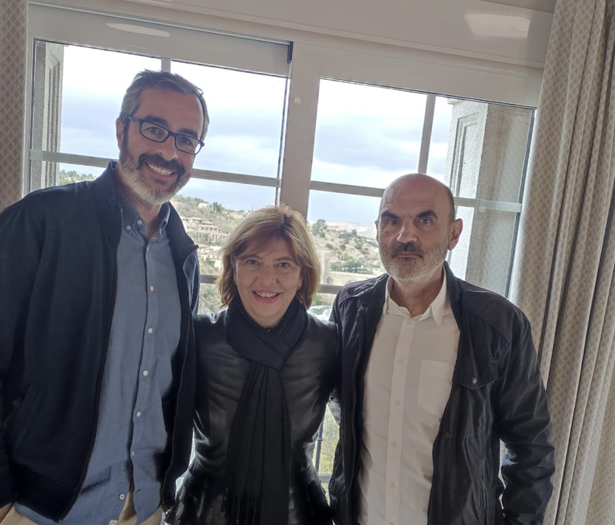 PoiClm's tweet photo. #PoiClm hemos mantenido reunión con @paconunez_  y el grupo popular ✍️puesta al día sobre las políticas que afectan al sector en CLM.
Nuestra vocación, participar activamente en mejorar nuestra región trabajando por su infancia https://t.co/Y1L6p6tG68