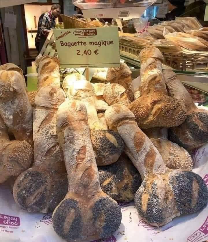 pastafullada's tweet photo. baguette màgica #forns https://t.co/M5GkZ5Grls