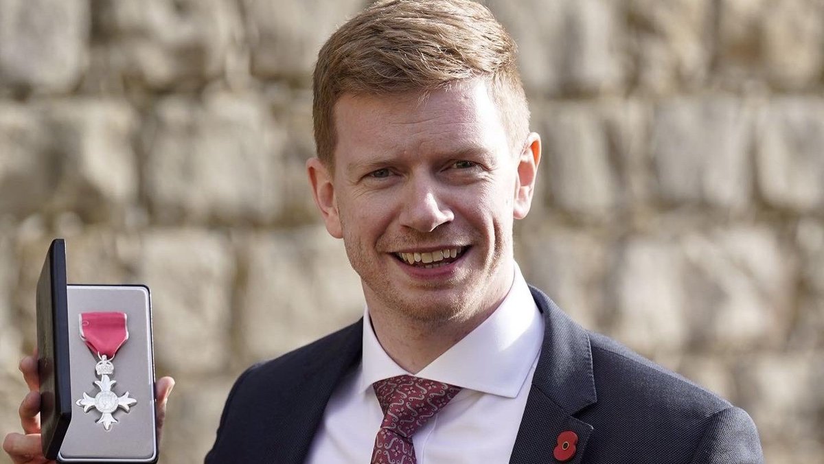 The Royal Family tweet media