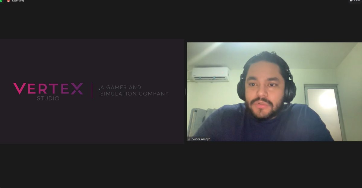 asielsalvador's tweet photo. #ASIIW2022 #Día2 estamos en el #WorkshopVirtual: realidad virtual y visual thinking, junto Víctor Amaya, cofundador y director de operaciones de @studio_vertex especialista en #Blockchain y Diseñador Económico de DeFi y GameFi
#Innovación #Transformación https://t.co/aDbfIlxTva