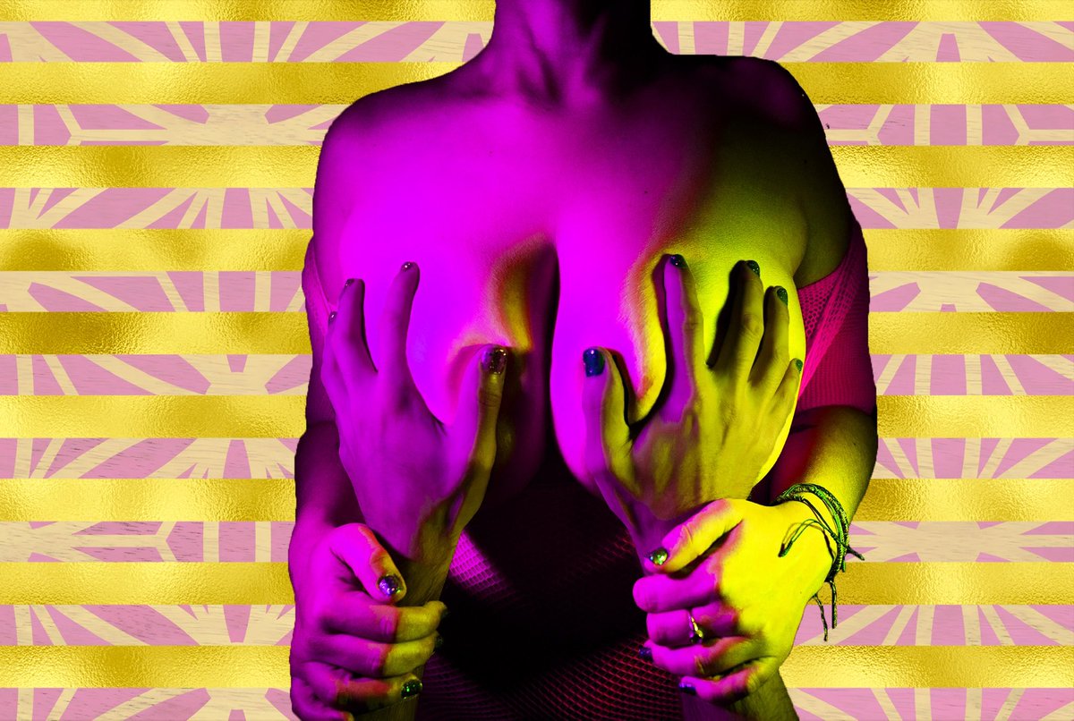 SexAndCryptoNFT's tweet photo. 🎉 @SexAndCryptoNFT X @CryptoAlexxxa 🎉

🔥WIN🔥

🏆 $20 $ETH / $SOL
🥇 XXX #NFTart
🥈 SAC #NFTs
🥉 Moji NFT
@opensea 

1️⃣ Follow BOTH
2️⃣ RT &amp; LIKE
3️⃣ Post proof 24H ⏰

NEED 50 ENTRIES TO DRAW
#FreeNFTs #NFTGiveaways #win
#WLGiveaway #NFTCommunity #NFTGiveaway #WLGiveaways #NFT https://t.co/sAGiZw7Iq1