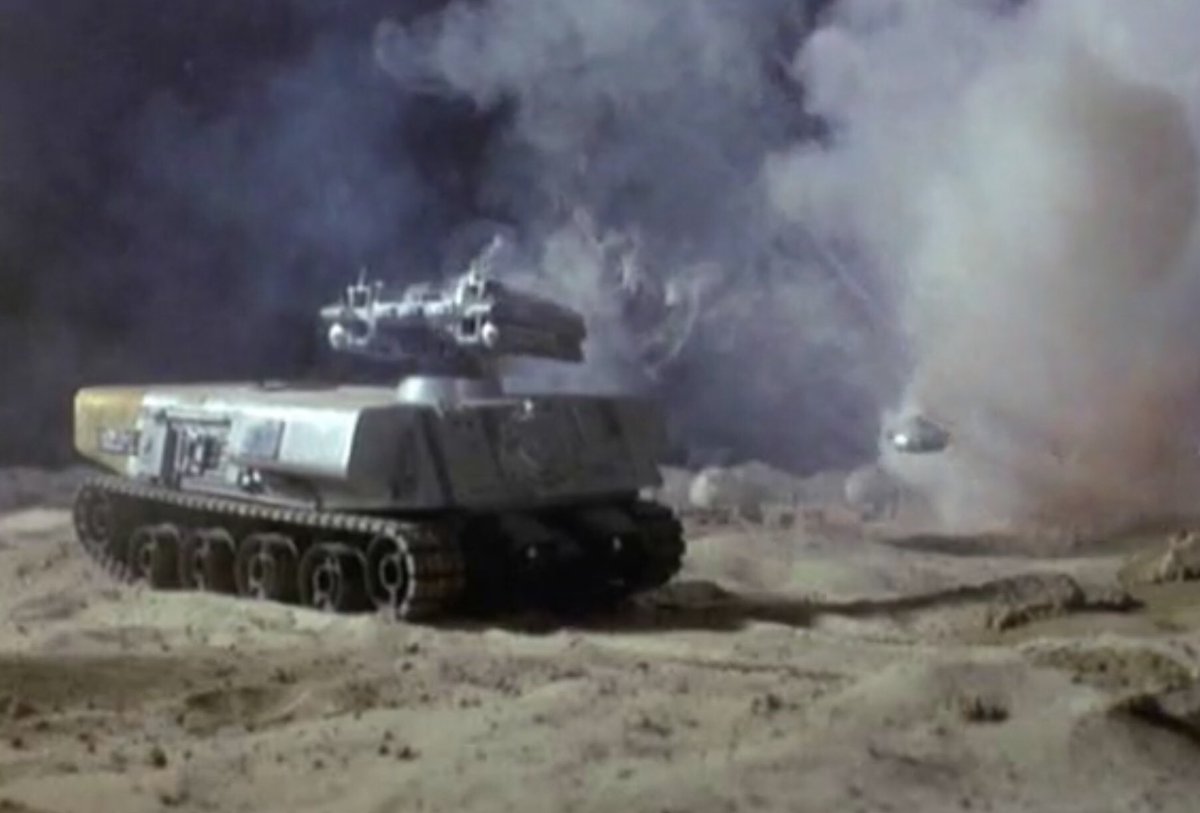philzink's tweet photo. UFO
The striking Moonbase ground defence vehicle. And the Tiger Joe tank wheels and tracks making another appearance.
#ufo #gerryanderson #moonbase #tigerjoe https://t.co/lbNxRpyK9R