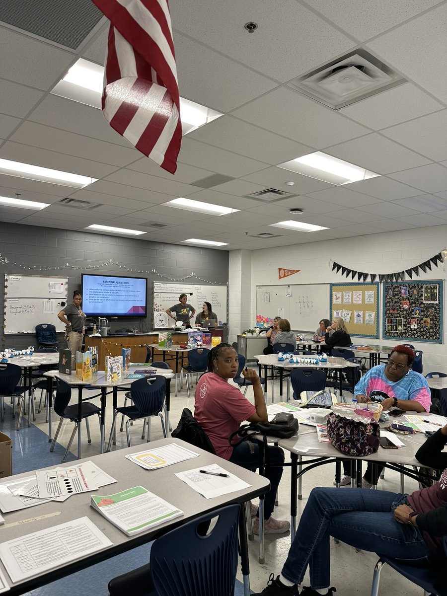 Beth Lackey, EdD (@kcsecerocks) on Twitter photo Great day of learning from our peers! Big shout out to our PreK teachers and TAs for making learning fun! <a href="/KnoxSchools/">Knox County Schools</a> <a href="/erinphillipstn/">Dr. Erin Phillips</a> <a href="/fair_garden/">Fair Garden</a> Great day of learning from our peers! Big shout out to our PreK teachers and TAs for making learning fun! <a href="/KnoxSchools/">Knox County Schools</a> <a href="/erinphillipstn/">Dr. Erin Phillips</a> <a href="/fair_garden/">Fair Garden</a>