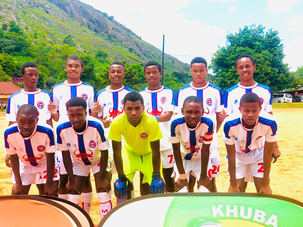 SwallowsMbaban1's tweet photo. Birds u17 https://t.co/c0vprWYgQx