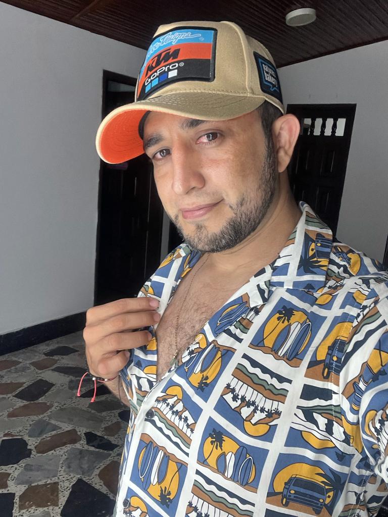 dom_raymon's tweet photo. Join my online show 
@Stripchat
 👉 https://t.co/VBDrhwwjlz #stripchat #stripchatlive I'M LIKE #NICKJAM WITHOUT A GIRLFRIEND AND ENJOYING 
#stripchatlive   #livetouch  #hashtagsareawesome #pornogay #gay https://t.co/4XDMEQHyAh