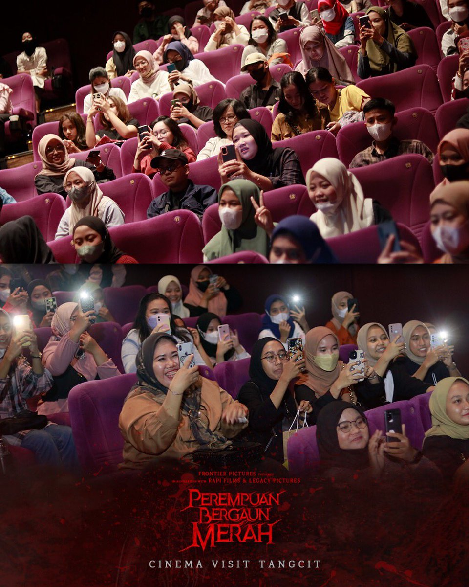 BergaunMerah's tweet photo. NOBAR TANGCIT MENGGELEGAR 🔥

2 studio full teriak-teriak dan senang-senang. Terima kasih teman-teman yang sudah datang.

Perempuan Bergaun Merah sedang tayang. Yuk ke bioskop sekarang!

#PerempuanBergaunMerah https://t.co/VuIwCCQta8