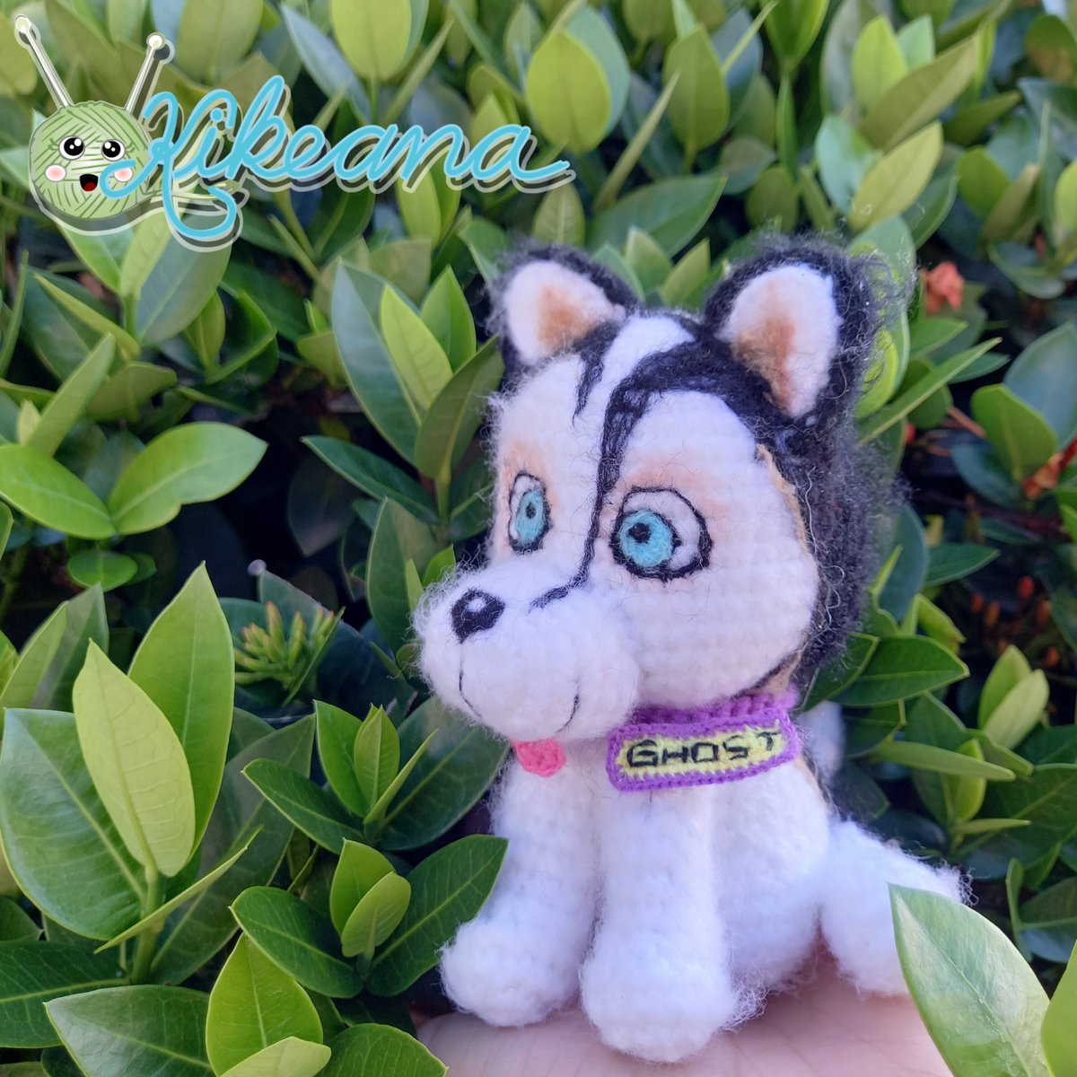 Ghost un perrito incondicional, cariñoso y fiel 🐕💙, que siempre ha estado junto a su dueño  brindandole mucho amor y cariño. 🥰🐾
.
Recuerda que puedes preguntar y personalizar a tu mascota como tú quieras. 🐈❤️🐕 

#kikeana #amigurumi #perrito #amigurumiperrito