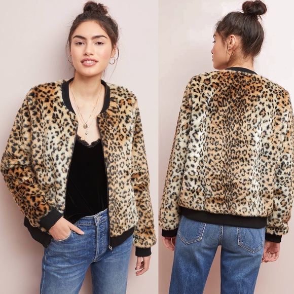 ConsciousCie's tweet photo. So good I had to share! Check out all the items I'm loving on @Poshmarkapp #poshmark #fashion #style #shopmycloset #zara #anthropologie #lulus: https://t.co/PyK2ShyqWU https://t.co/whljBgby2A