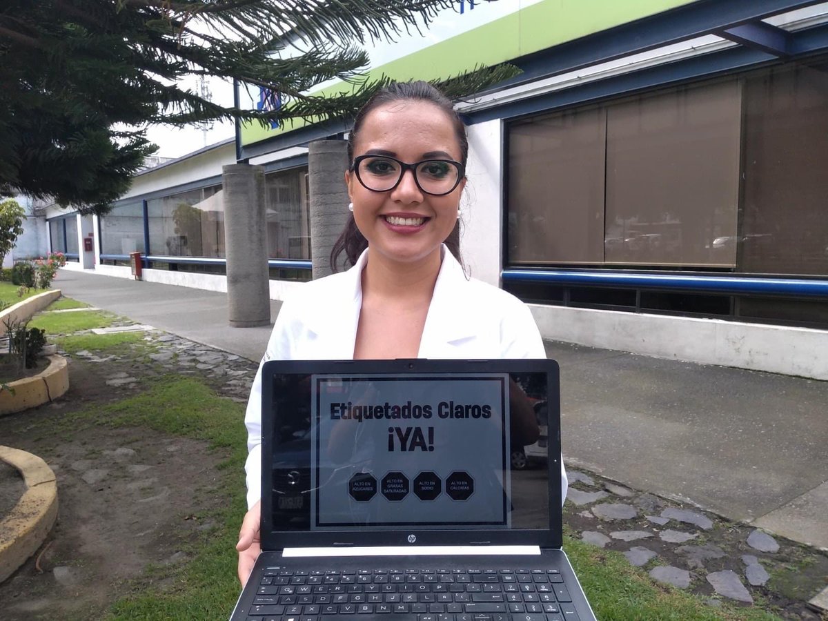 MagdaRamrez8's tweet photo. Nuevamente queremos que se priorice la salud de las personas en México por medio del derecho a la información clara y efectiva. @SCJN confiamos en ustedes, no nos den la espalda.

#EtiquetadoClaroQueSí 
@1CINyS https://t.co/88OwdFn5Xr