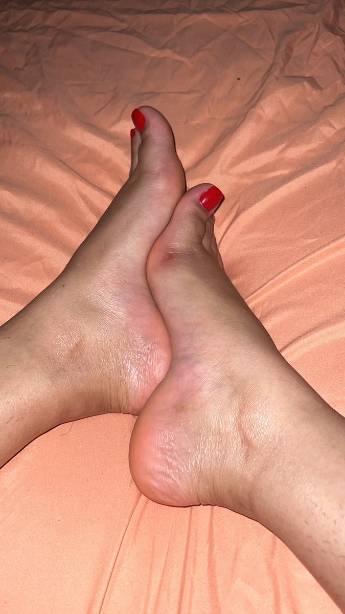 Cleste93's tweet photo. Click on the link for a limited offer https://t.co/0ukUP6WwdL #feetlove #coffeetime☕ #feets #nylonfeet #feetheat #babyfeet #feetpics #feetup #lovefeet #coffeetogo #softfeet #instafeetlove #girlsfeet #bigfeet #feetlover #feetslave #feetlicking #pantyhosefeet #heatonfeetgang https://t.co/cjoWP9mHnw