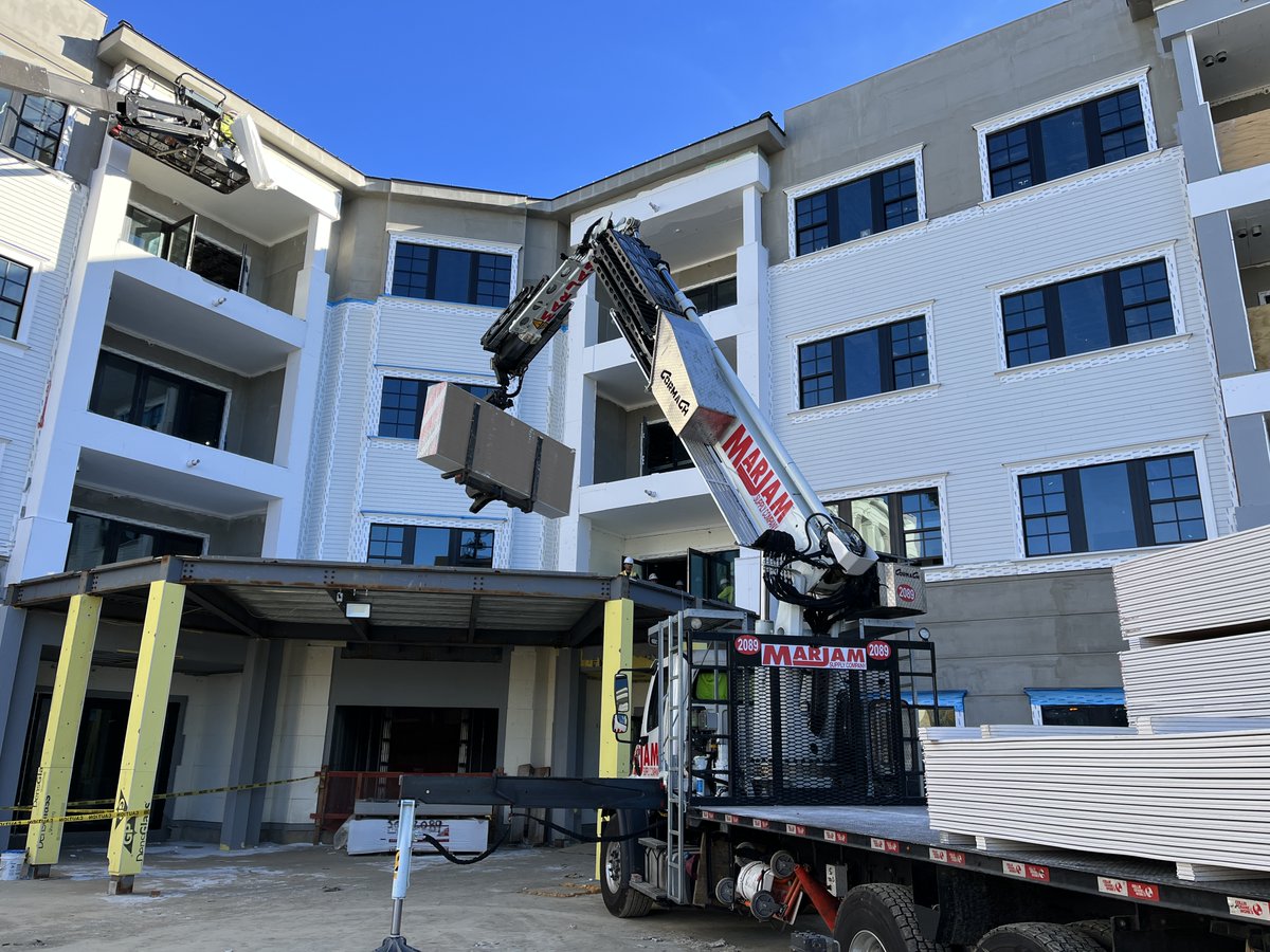 MarjamSupply's tweet photo. One of our many #Cormach 50000wb boom deliveries in #Hauppauge, #NY. 
https://t.co/9nKRjIFy7Z
#wedeliver #buildingmaterials #buildingmaterialsupplier #buildmaterial #Construction #constructionmaterials #constructionmaterialsupplier #newyork #longisland #drywall #architects https://t.co/ajiHoSN9Yj