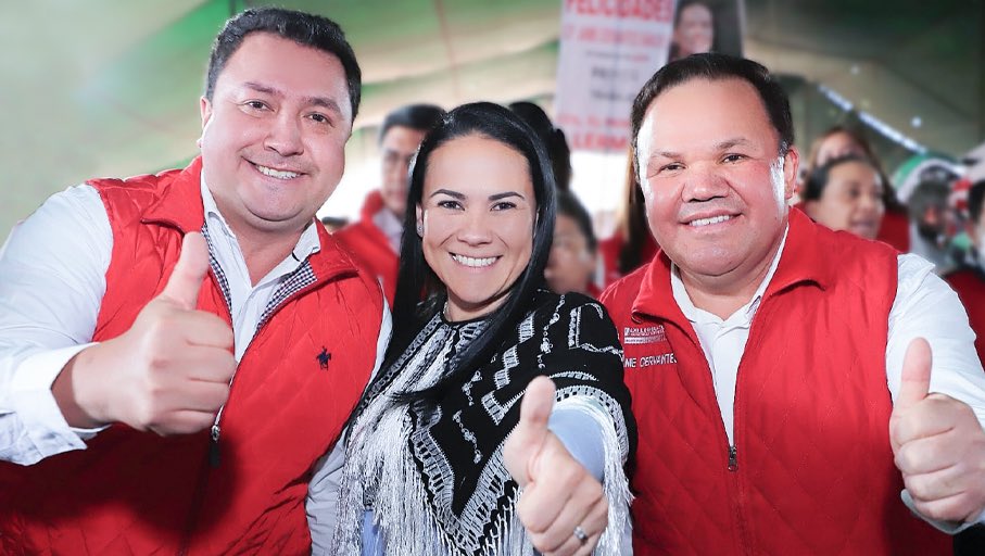 AlejandraDMV's tweet photo. #Lerma es ejemplo de que, cuando hay equipo, las cosas suceden. Muchas felicidades por tu #PRImerInforme, estimado @jaimejuntos. ¡Sigamos trabajando, construyendo y demostrando que aquí sabemos dar resultados! https://t.co/UFE6Ro5SBd