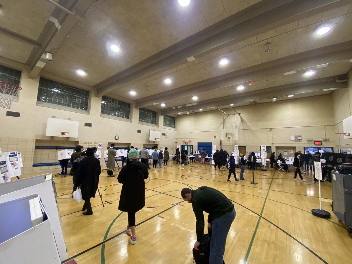 23 people in line at my election district in #bedtuy #brooklyn. Longest line I can remember in a long time - even in a Presidential year. #nyboe workers say it’s been like this all day. Crossing my fingers this is good news for turnout!