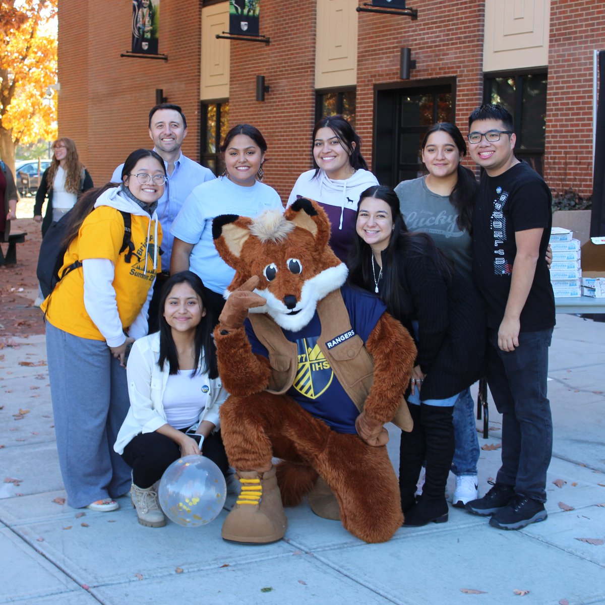RegisUniversity's tweet photo. Happy First-Generation College Celebration Day! Today, we joined colleges and universities across the country in celebrating the success of our first-generation students, faculty and staff. #CelebrateFirstGen #FirstGeneration #ThisIsRegis #JesuitEducated https://t.co/lbAN8iYpfE
