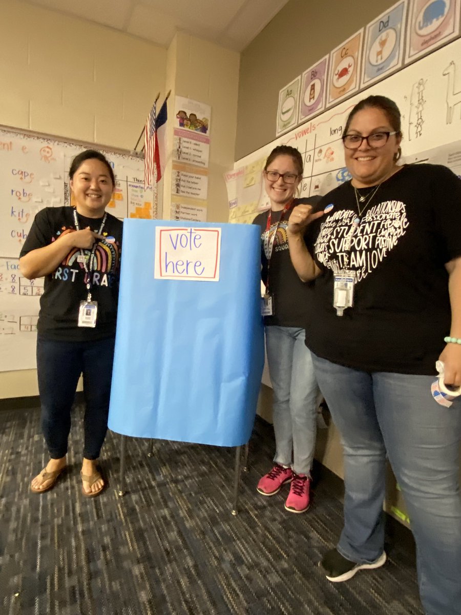Gloria Chang (@teachesandcream) on Twitter photo It’s Election Day! We met our candidates for best snack: popcorn vs sour candy. Then we checked in with our IDs, cast our ballot, got our stickers, and tallied up the winner! Guess who won?! <a href="/FestaMegan/">Megan Festa</a> <a href="/Golbowtweets/">Golbowtweets</a> It’s Election Day! We met our candidates for best snack: popcorn vs sour candy. Then we checked in with our IDs, cast our ballot, got our stickers, and tallied up the winner! Guess who won?! <a href="/FestaMegan/">Megan Festa</a> <a href="/Golbowtweets/">Golbowtweets</a>