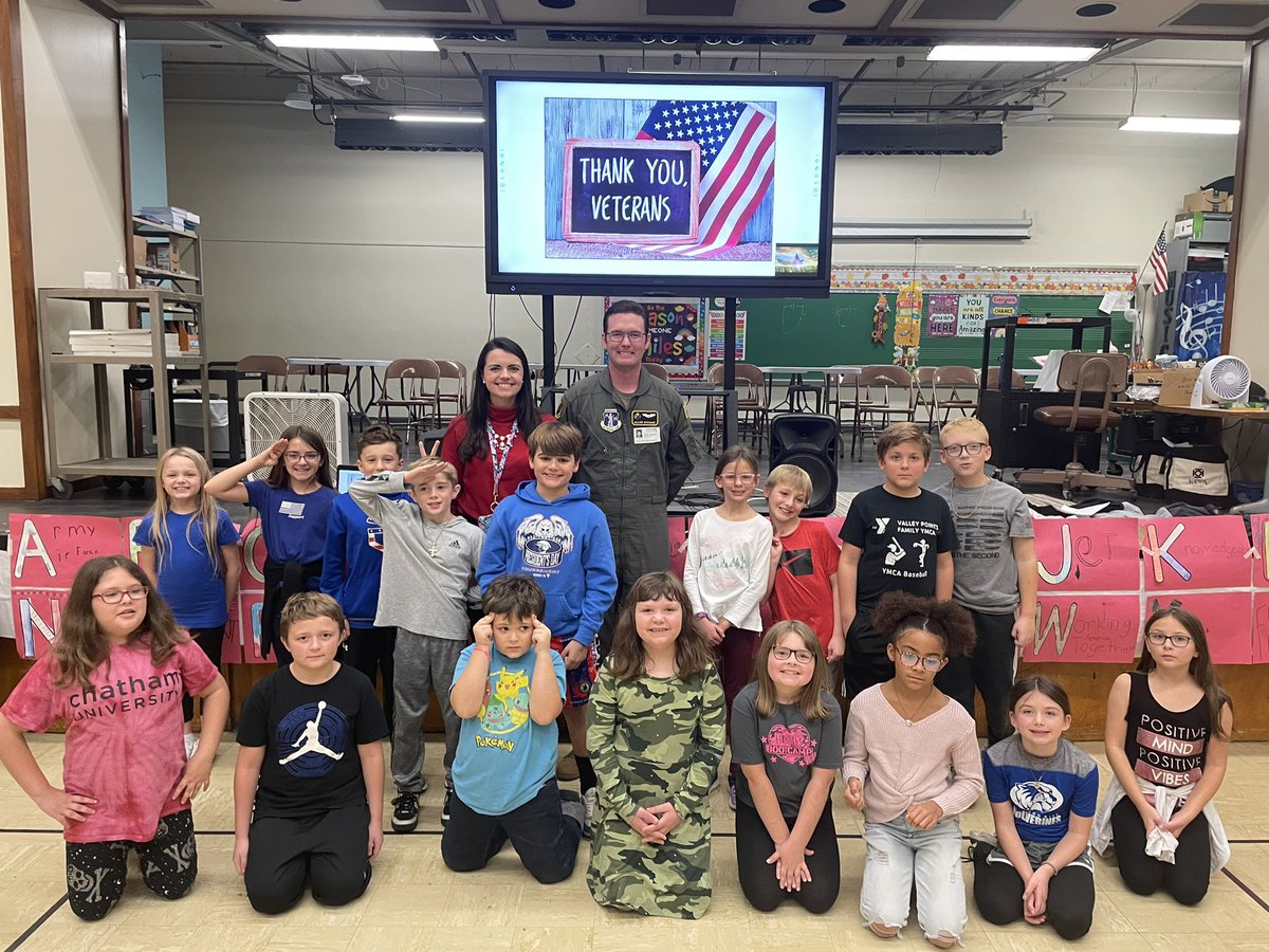 Christina tweet media