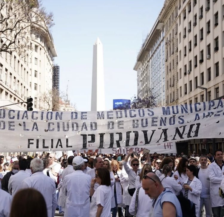 Carina Balasini tweet media