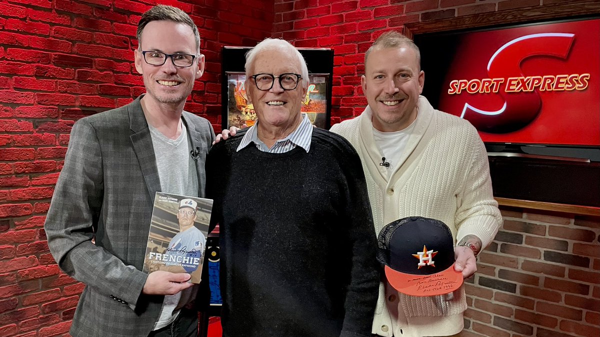 Il a réservé son premier plateau télé à ses amis de Sport Express pour parler de la sortie de son livre Frenchie et <a href="/beaudoinalex/">Alexandre Beaudoin ⚾</a> et moi sommes très honorés! Merci Claude Raymond! 📺 ⚾️