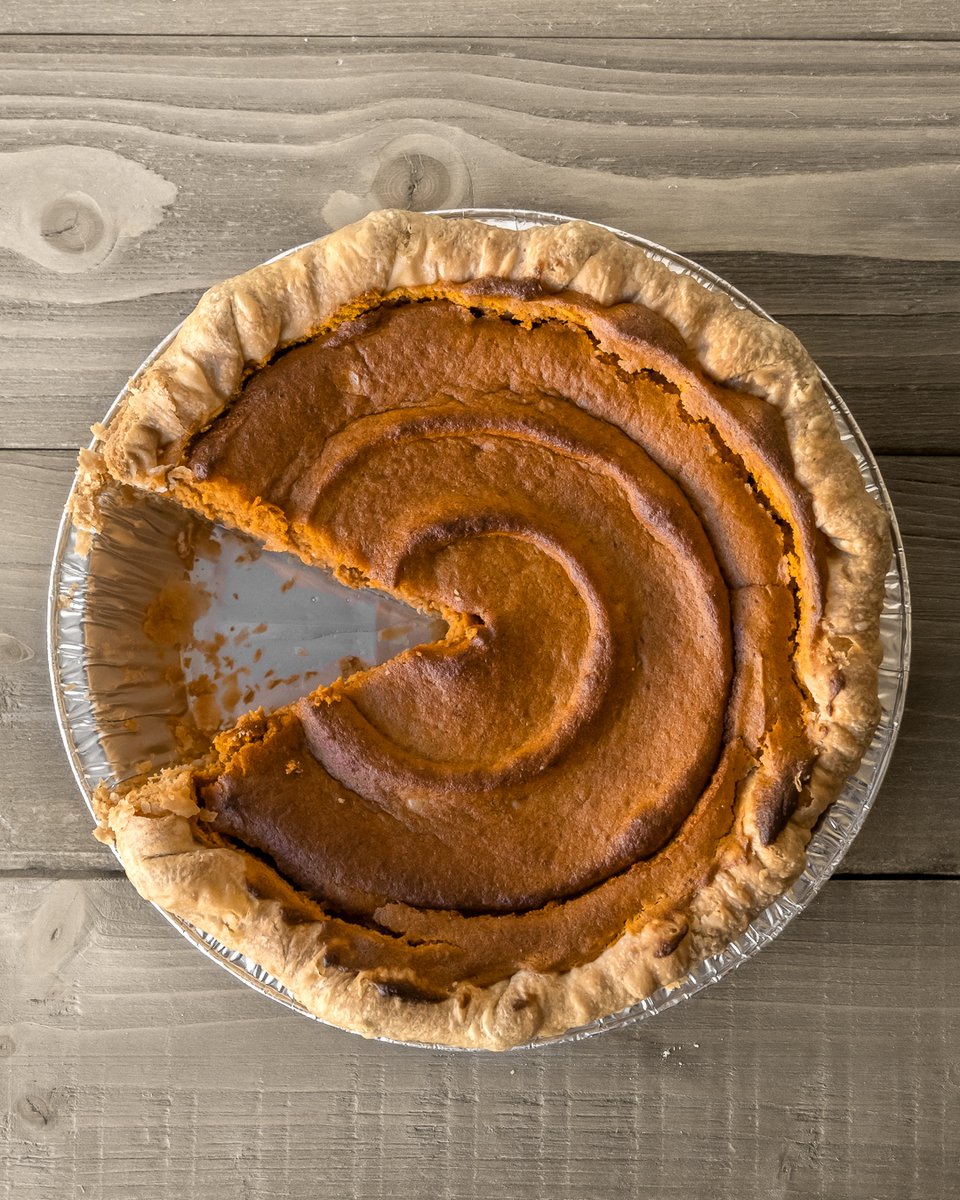 It's Pie Time!
Use code 22PIETIME11 on our website for 20% off a whole pumpkin pie.
Order pie here:
l8r.it/SdEG