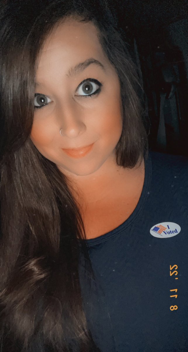 Dear_Samanthaa's tweet image. Voted blue up and down the ballot because I want my Texas to be better, and we deserve better. #TexansDeserveBetter #BetoForGovernor #VoteBlue