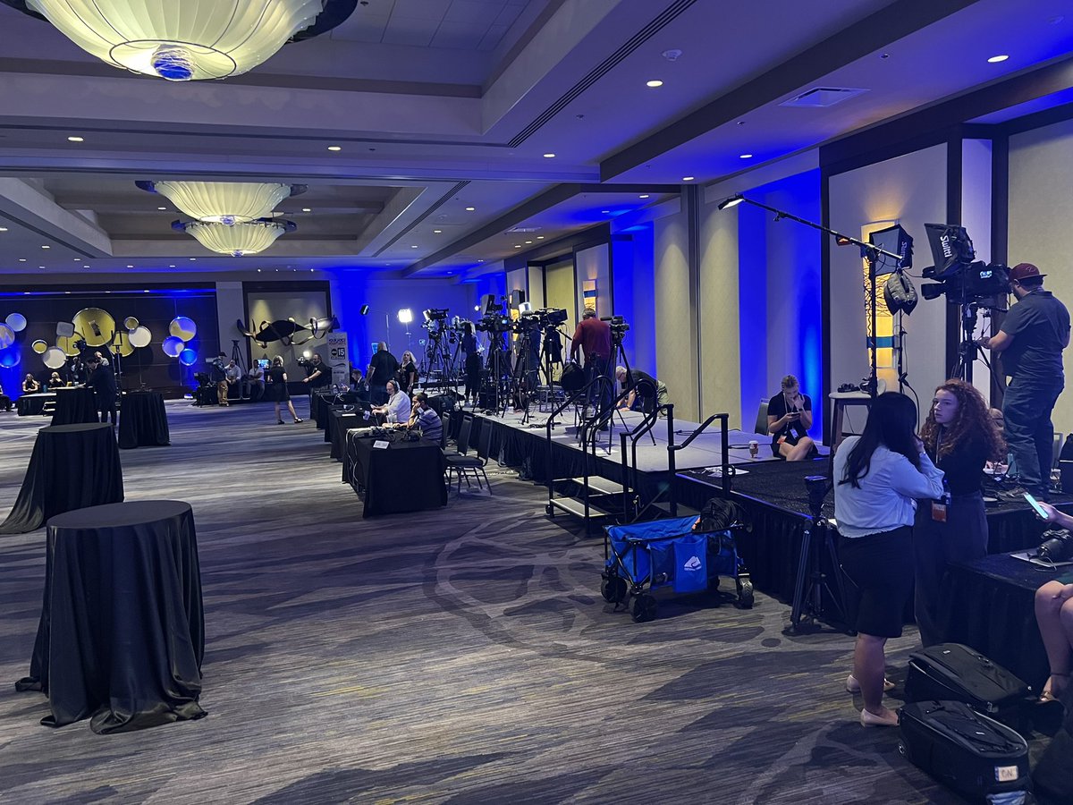 We’re live from the <a href="/azdemparty/">Arizona Democratic Party</a> party in Downtown Phoenix. <a href="/katiehobbs/">Katie Hobbs</a> is expected to arrive sometime tonight as supporters watch the votes come in. 

#ElectionDay #Election2022 #Arizona #ArizonaElection 

<a href="/kgun9/">KGUN 9</a>