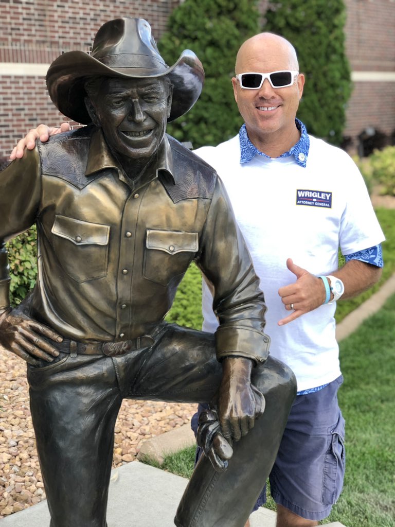 MilesBrosCorp's tweet photo. When playing tennis, Dr Miles would often ask: “What’s the count?” 
Love 30! 
We LOVE the 30th Attorney General of North Dakota! Thank you for voting for @DrewWrigley today! 
Love, SMiles :) https://t.co/YVswhKwFkM