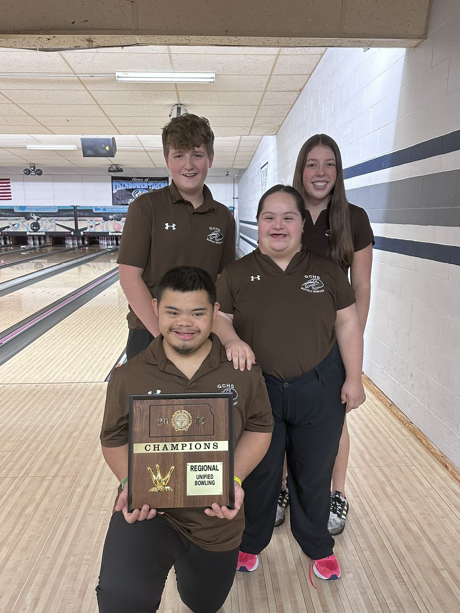 GCHSbowlingbuffs tweet media