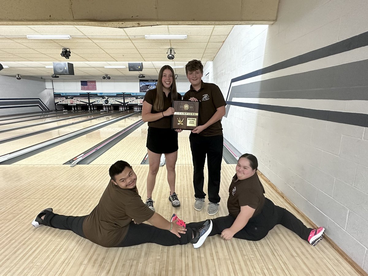 GCHSbowlingbuffs tweet media