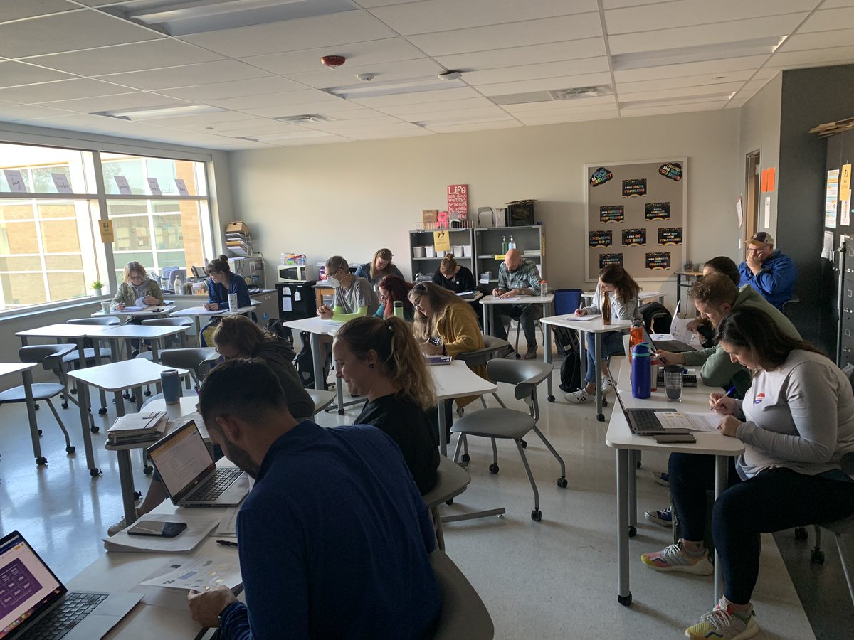 TedHiff's tweet image. Supporting the @WebsterGrovesSD secondary teachers in their work to unwrap/unpack Priority Standards. This is how we personalize student engagement! @StLouisRPDC @EducPlus @skulpa #CustomizedPD