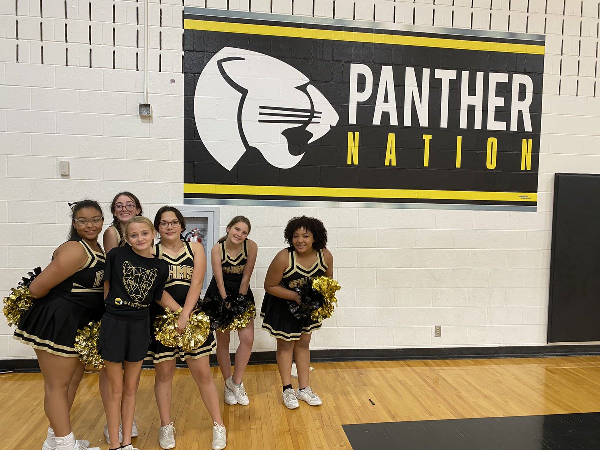 fhmscheer's tweet photo. We had so much fun cheering on our 8th grade boys basketball last night!💛🐾🏀 #pantherpride #panthernation #fhmslimitless #fhms #celebratekisd #kisdlimitless https://t.co/snUEVfT1WN