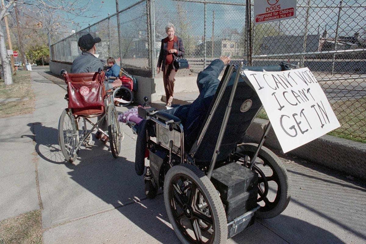 ERINClaimingDis's tweet photo. Consider disability history and disabled people tonight while voting 🗳 DISABLED LIVES DEPEND ON IT
#VoteBlueToSaveDemocracy #Vote2022 #DisabilityRights #DisabilityTwitter #TeachDisabilityHistory https://t.co/6ERHsHsocM