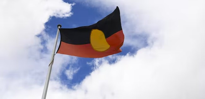 How do we talk about excellence in Indigenous education? During a study, #UQ researchers found three key themes: the young person, school culture, and relationships. More in @ConversationEDU: bit.ly/3UBAhhH @HASSUQ