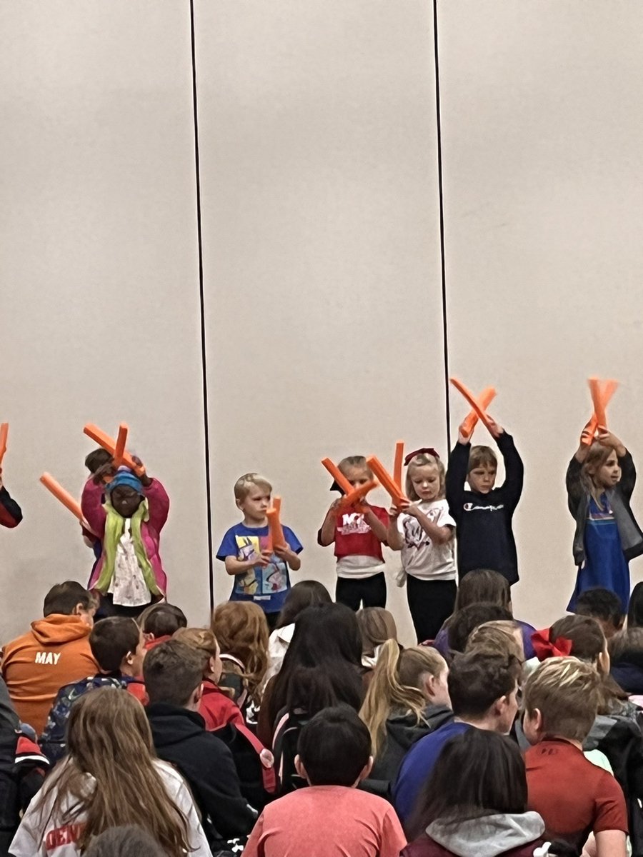 Lauren Eigher tweet media