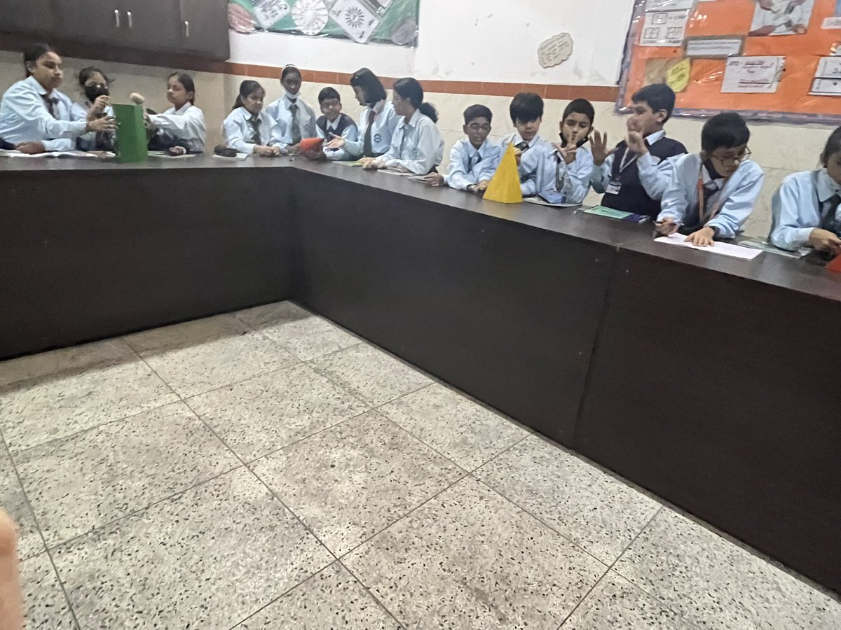 seepsethi's tweet photo. “The best way of learning about anything is by doing .”
Class VII went to Maths Lab to learn about Faces, Vertices and Edges of 3D Solid Shapes
#learningbydoing #Mathslab #experientiallearning #3Dshapes 
@BBPSMV @vividh87 @cbseindia29 @EduMinOfIndia @Anju83726354 @Tripti92900695 https://t.co/iGRwos1waV