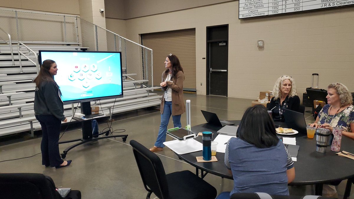 #TeamRavenous working on creating Personalized Learning with all of the possible tech choices thanks to our recent bond! #KleinTech2Purpose