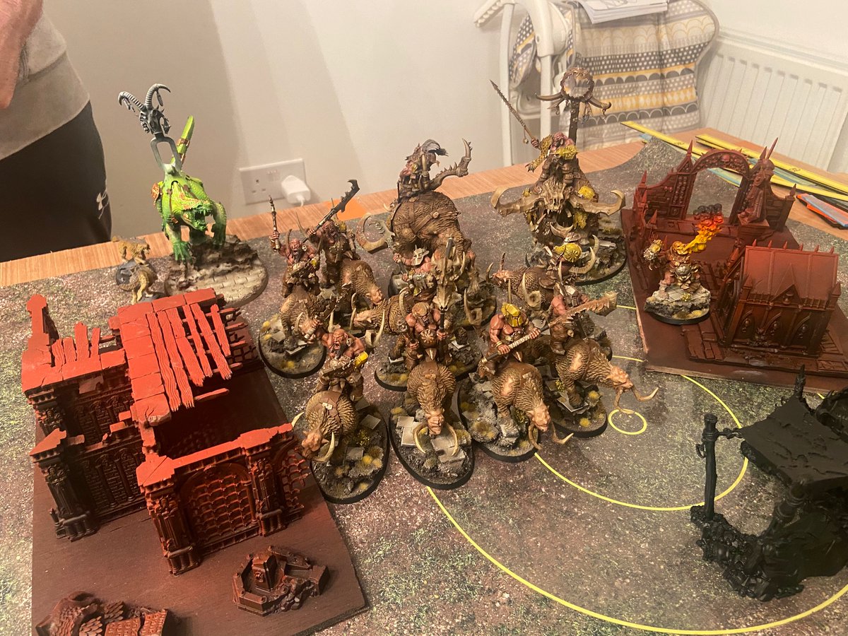 tacticalflukes's tweet photo. Had a great game DoK vs @AOSSloan new Ogre Mawtribes, they are good! Ended up going 5 turns and ending in a draw. 
23-23! #ageofsigmar https://t.co/g56KVJCZDa