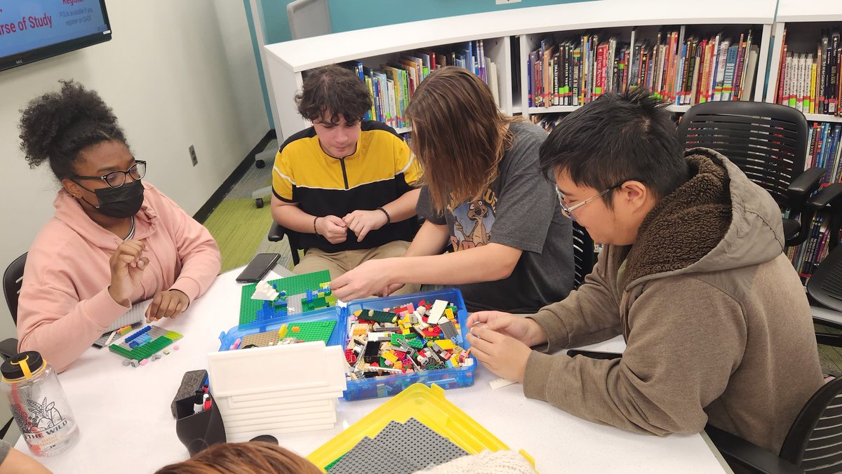 AJFHall's tweet photo. I had so much fun facilitating pre-service teachers (and a few Wake STEM students) in collaborative planning and building with @LEGO_Education to #InNov8 classroom instruction for @NCStateCEDMETRC!! #STEMEd #HandsOnLearning https://t.co/2v6Q0yFfWT
