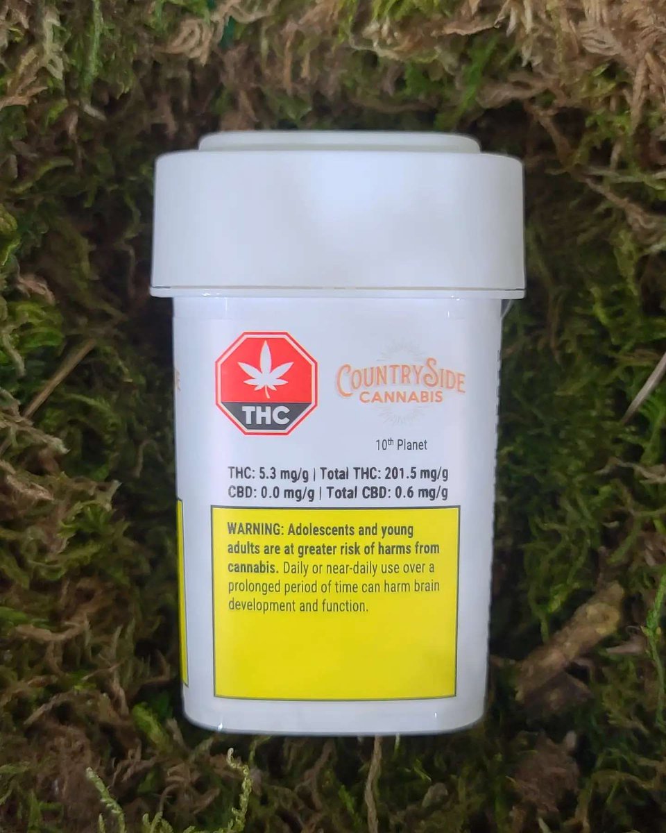 BudxpressCa's tweet photo. A great multipack for a great weekend. 👍 

10th Planet Half Gram Pre-Rolls.
Strain: Planet of the Grapes x Pluto Cut

#decibel #shoplocal #generaladmission #wetaskiwin #budxpress #madeinalberta #vapes #cartridges #new #instock #indica #sativa #hybrid #budxpressca #budxpress https://t.co/2AAOQifAP9