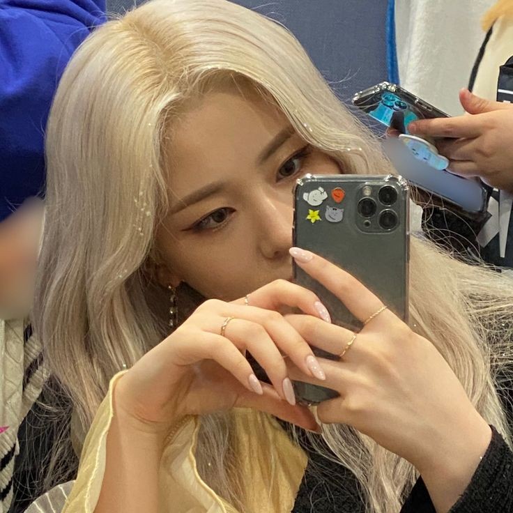 minjulip's tweet photo. eu e a minju tirando foto no espelho π
#GrooSelcaDay #곡μμλ
#GWSN #ε
¬εε°ε₯³ #ε
¬εε°ε₯³ #GirlsinthePark @official_GWSN https://t.co/EJQUlzVxXA