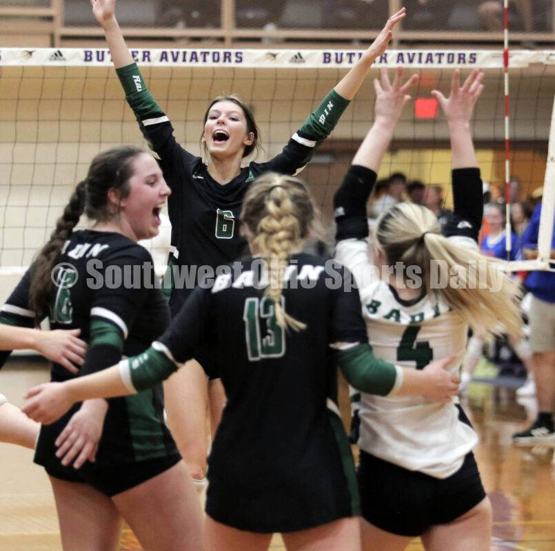 Southwest Ohio Sports Daily (@swosportsdaily) on Twitter photo GIRLS VOLLEYBALL: Rick Cassano's full report and 78 captioned photos from Badin's D-II regional semifinal girls volleyball win over Marengo Highland swohiosportsdaily.com/2022/11/05/bad… <a href="/TheBadinHerd_23/">THE HERD 💯🐏</a> <a href="/BadinCatham/">Badin Catham</a> <a href="/BADINVOLLEYBALL/">Badin Women’s Volleyball</a> <a href="/bdpendergest/">Brian Pendergest</a> <a href="/geoff_melzer/">Geoff Melzer</a> <a href="/MrKeating_BHS/">Mr. Keating</a> <a href="/graceglover_6/">Grace Glover</a> GIRLS VOLLEYBALL: Rick Cassano's full report and 78 captioned photos from Badin's D-II regional semifinal girls volleyball win over Marengo Highland swohiosportsdaily.com/2022/11/05/bad… <a href="/TheBadinHerd_23/">THE HERD 💯🐏</a> <a href="/BadinCatham/">Badin Catham</a> <a href="/BADINVOLLEYBALL/">Badin Women’s Volleyball</a> <a href="/bdpendergest/">Brian Pendergest</a> <a href="/geoff_melzer/">Geoff Melzer</a> <a href="/MrKeating_BHS/">Mr. Keating</a> <a href="/graceglover_6/">Grace Glover</a>