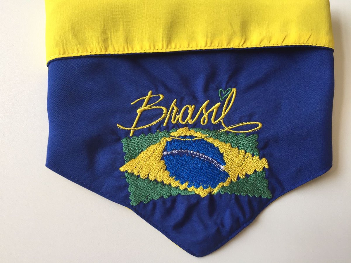 Synabordados's tweet photo. Bandanas do Brasil 🇧🇷
Disponível nas cores:
• Amarelo
• Verde
• Azul
#Bandanapet #bandanaspets #bandanaspersonalizadas #bandanas #cachorro #gato #dog #cat #pet #pets #personalizado #caes #modapet #copadomundo #bandanacopa #jogosbrasil #selecaobrasileira https://t.co/NefGTQKMKG