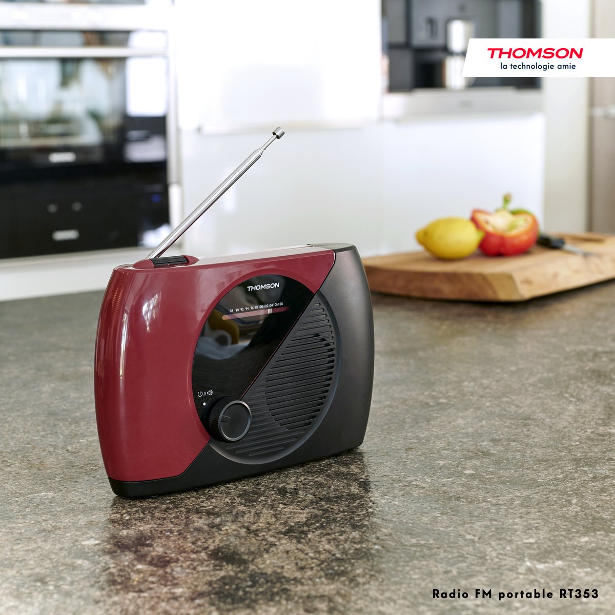 Thomson_FRA's tweet photo. Élégantes et designs, les radios portables RT350 & RT353 #Thomson vous accompagneront toute la journée, que ce soit pour vous divertir, en écoutant de la musique ou pour vous informer ! 📻
▶️ https://t.co/cE4Wrm3wUT
#ThomsonAudio #RT353 #RT350 https://t.co/FVxUTkCEy5