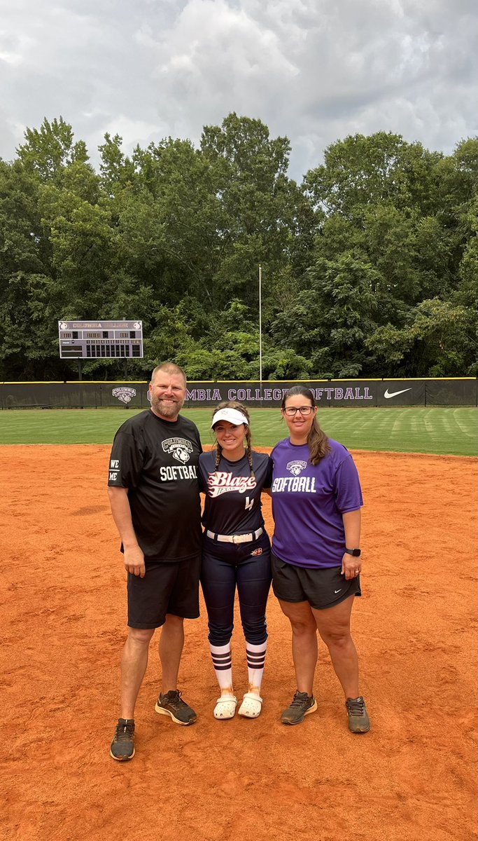 Skylar Troyan tweet media