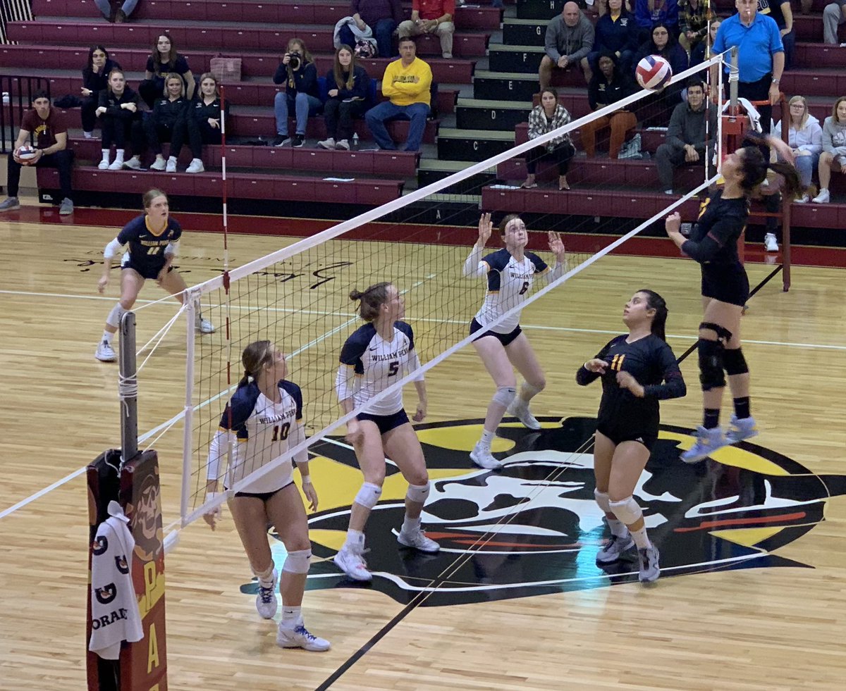 BradBiles's tweet image. First set in the books in Parkville, Mo., as @naia No. 13 @ParkUniversity @ParkPirates women’s volleyball team takes 25-17 victory over @WPUAthletics in @HeartSportsNews tourney semifinals. #ProtectTheBreck
