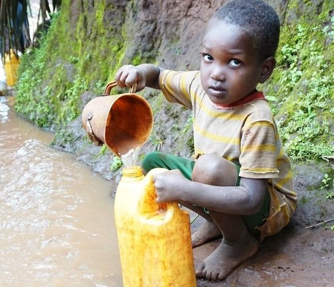 Al menos 844 millones de personas en el mundo carecen de un servicio de abastecimiento de agua potable dado el déficit en la disponibilidad de recursos hídricos. Casi 2000 millones de personas en el mundo consumen agua de una fuente de agua potable contaminada.
#Cuba
#COP27