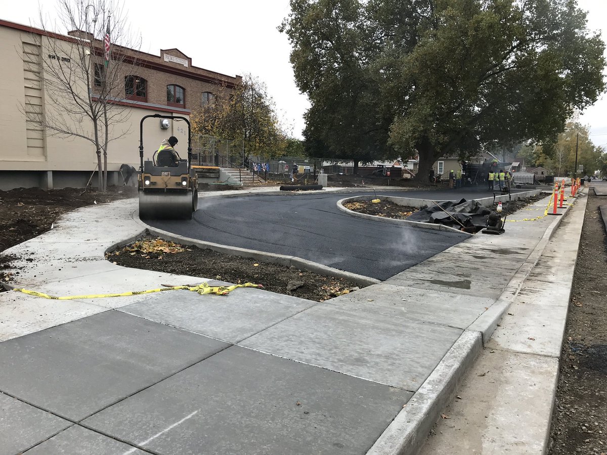 WWPSBond (@bondwwps) on Twitter photo The last of the Bond improvements wrapping up at Lincoln HS <a href="/wwschools/">WW Public Schools</a>. 4th st parking and access. #deliveringonourpromise The last of the Bond improvements wrapping up at Lincoln HS <a href="/wwschools/">WW Public Schools</a>. 4th st parking and access. #deliveringonourpromise